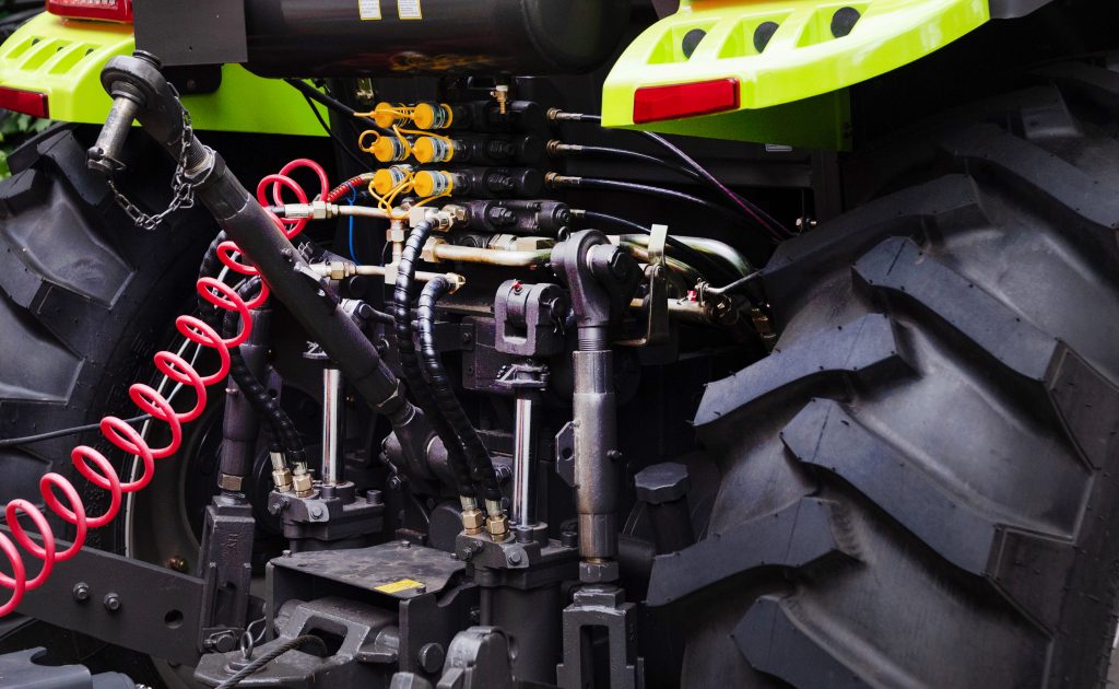 image cushioning springs of the cultivator.